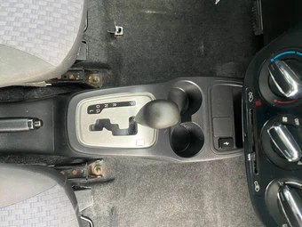 2019 Mitsubishi Mirage ES – miniatura 45