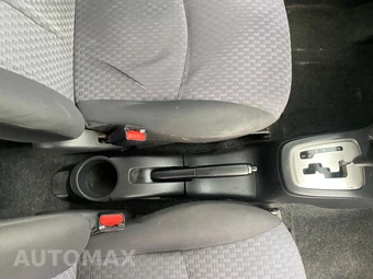 2019 Mitsubishi Mirage ES – miniatura 46