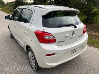 2019 Mitsubishi Mirage ES – miniatura 5