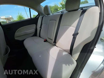 2019 Mitsubishi Mirage G4 ES – miniatura 10