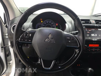 2019 Mitsubishi Mirage G4 SE – miniatura 10