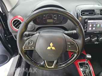 2019 Mitsubishi Mirage LE – miniatura 10