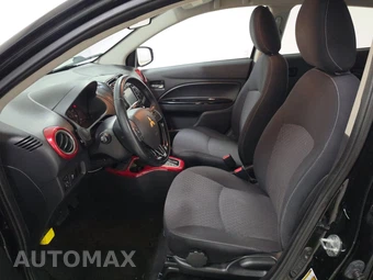 2019 Mitsubishi Mirage LE – miniatura 7