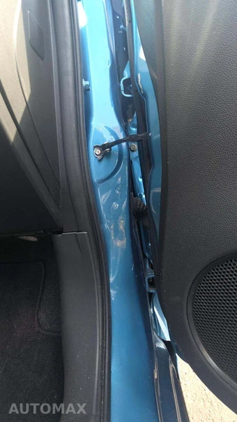 2019 Mitsubishi Mirage SE – miniatura 32