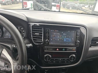 2019 Mitsubishi Outlander ES – miniatura 11