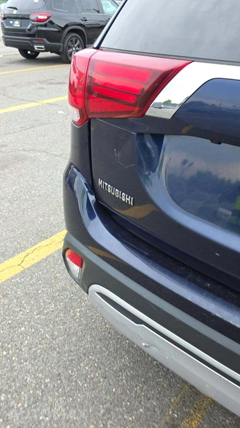 2019 Mitsubishi Outlander ES – miniatura 28
