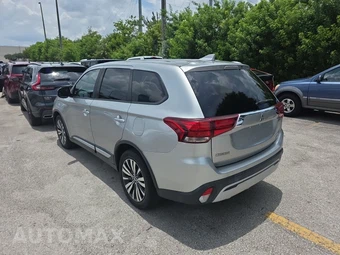 2019 Mitsubishi Outlander ES - miniatura 6