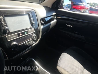 2019 Mitsubishi Outlander ES – miniatura 11