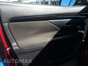2019 Mitsubishi Outlander ES – miniatura 9