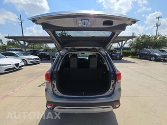 2019 Mitsubishi Outlander SE - miniatura 12