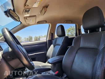 2019 Mitsubishi Outlander SEL - miniatura 11