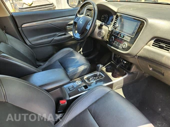 2019 Mitsubishi Outlander SEL - miniatura 15