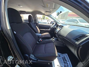 2019 Mitsubishi Outlander Sport LE - miniatura 18