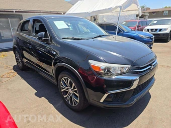 2019 Mitsubishi Outlander Sport LE - miniatura 4