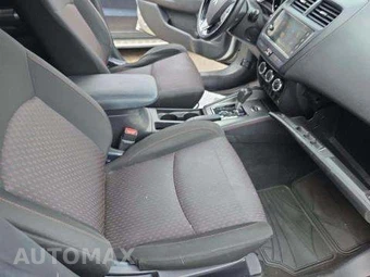 2019 Mitsubishi Outlander Sport SE – miniatura 16