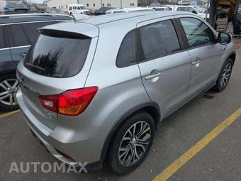2019 Mitsubishi Outlander Sport SE – miniatura 3