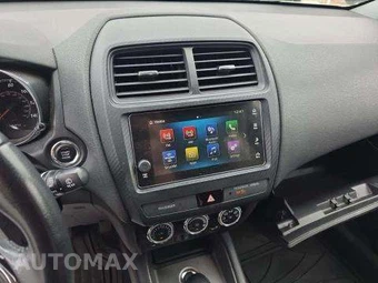 2019 Mitsubishi Outlander Sport SE – miniatura 9