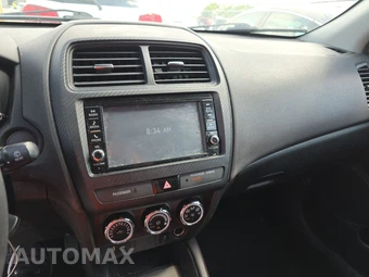 2019 Mitsubishi Outlander Sport SE - miniatura 11