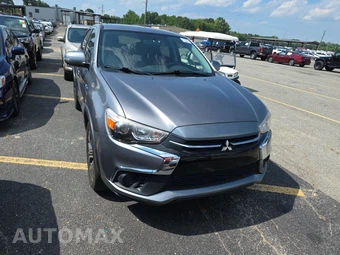 2019 Mitsubishi Outlander Sport SE - miniatura 2