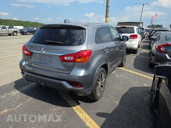 2019 Mitsubishi Outlander Sport SE - miniatura 4
