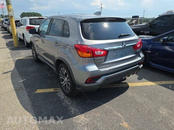 2019 Mitsubishi Outlander Sport SE - miniatura 6