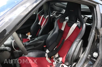 2019 Nissan 370Z Coupe NISMO - miniatura 14