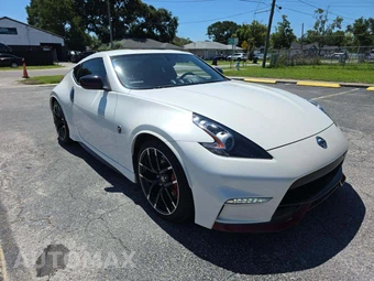 2019 Nissan 370Z Coupe NISMO - miniatura 4