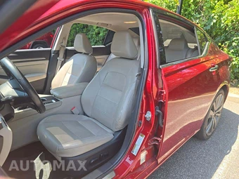 2019 Nissan Altima Edition ONE – miniatura 6