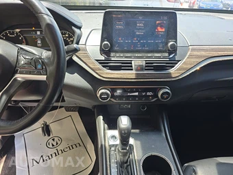 2019 Nissan Altima Platinum - miniatura 11