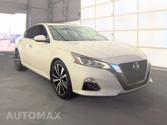 2019 Nissan Altima Platinum – miniatura 3