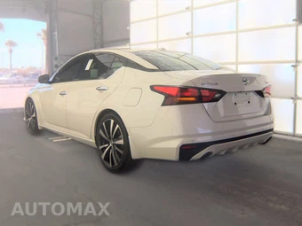 2019 Nissan Altima Platinum – miniatura 6