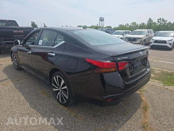 2019 Nissan Altima Platinum - miniatura 2