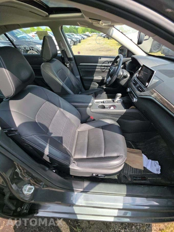 2019 Nissan Altima Platinum - miniatura 18