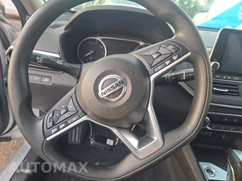 2019 Nissan Altima S – miniatura 10