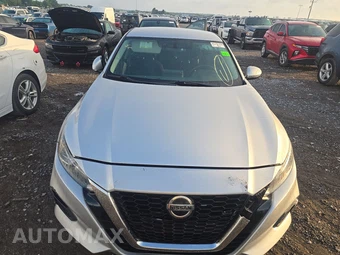 2019 Nissan Altima S – miniatura 2
