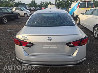 2019 Nissan Altima S – miniatura 5