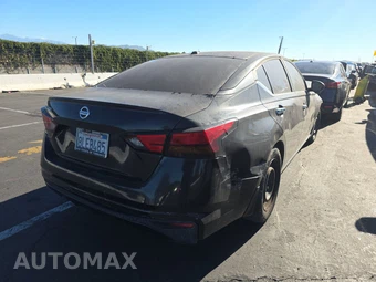 2019 Nissan Altima S - miniatura 4