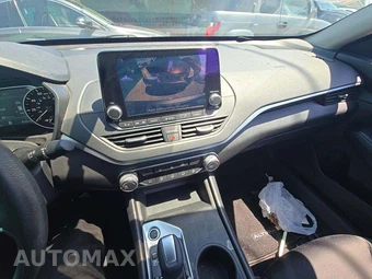 2019 Nissan Altima S – miniatura 10