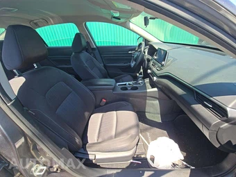 2019 Nissan Altima S – miniatura 18