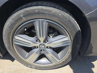 2019 Nissan Altima S – miniatura 24