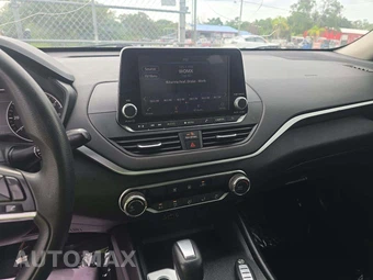 2019 Nissan Altima S – miniatura 10