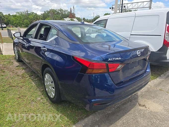2019 Nissan Altima S – miniatura 2
