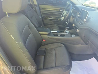 2019 Nissan Altima S – miniatura 8