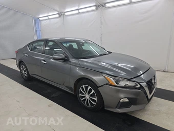 2019 Nissan Altima S - miniatura 3