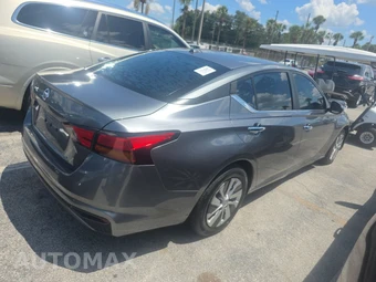 2019 Nissan Altima S - miniatura 4
