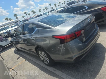 2019 Nissan Altima S - miniatura 6