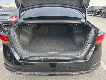2019 Nissan Altima S – miniatura 16