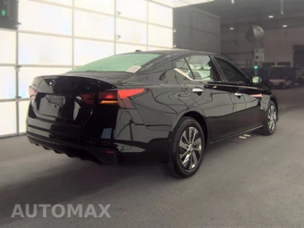 2019 Nissan Altima S - miniatura 4