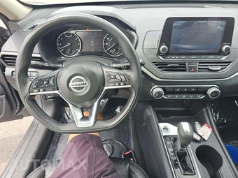 2019 Nissan Altima S – miniatura 10