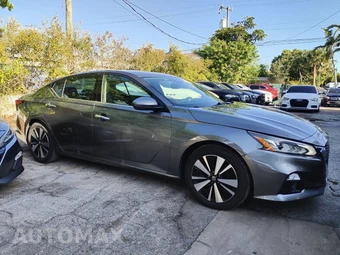 2019 Nissan Altima SL - miniatura 15